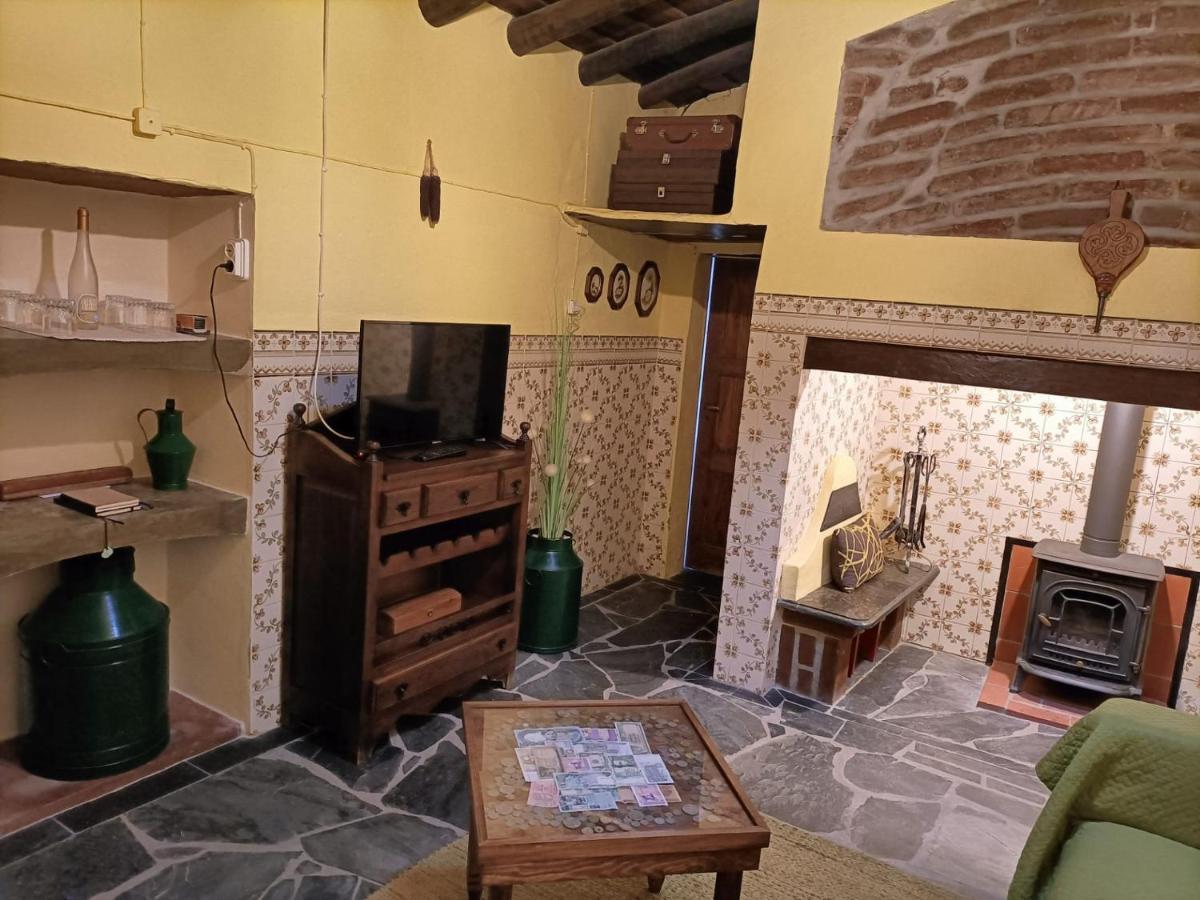 הוילה מונסראז Casa Do Beco מראה חיצוני תמונה